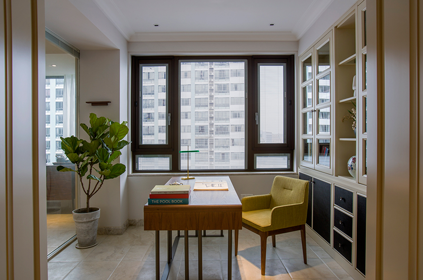 書(shū)房.jpg 書(shū)房.jpg