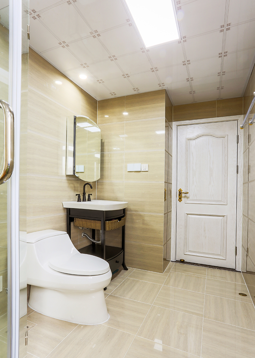 衛生間.jpg 衛生間.jpg