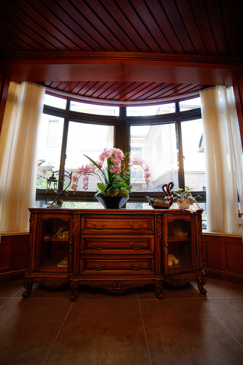 一層餐廳餐邊柜.jpg 一層餐廳餐邊柜.jpg