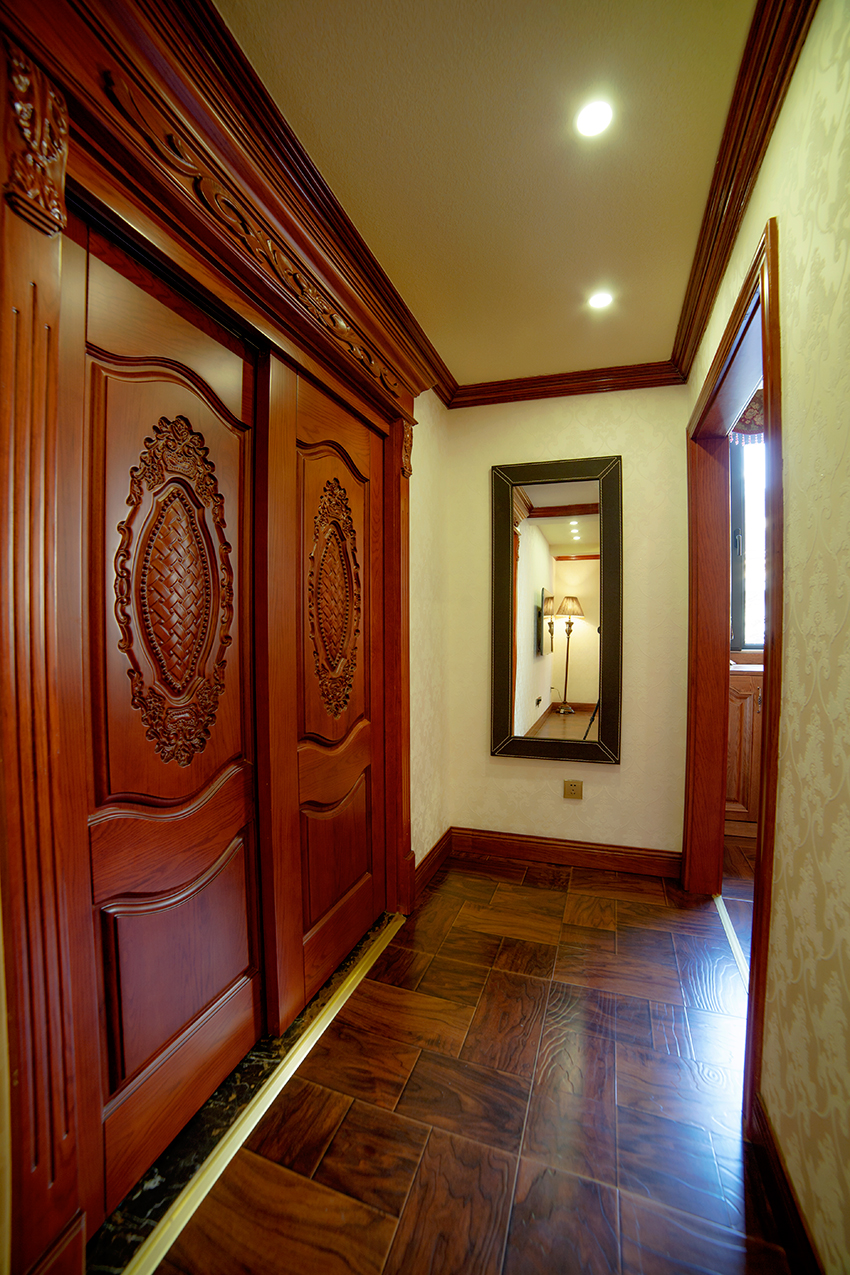 二層過道.jpg 二層過道.jpg