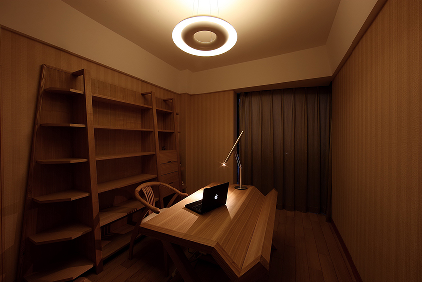 書房.jpg 書房.jpg