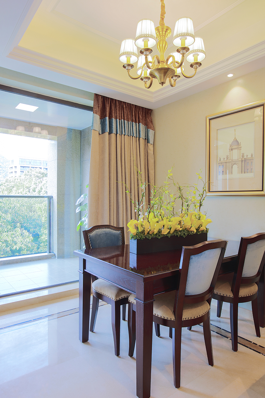 餐廳.jpg 餐廳.jpg