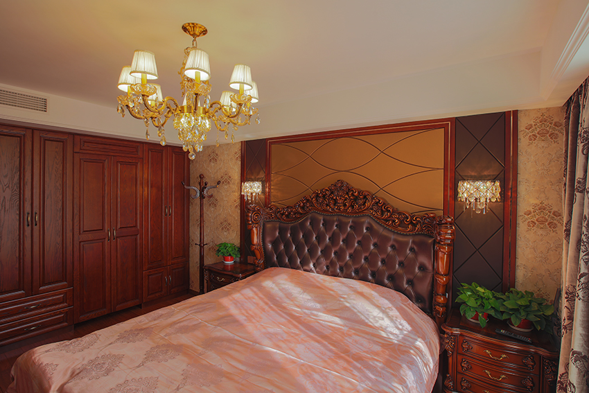 臥室.jpg 臥室.jpg