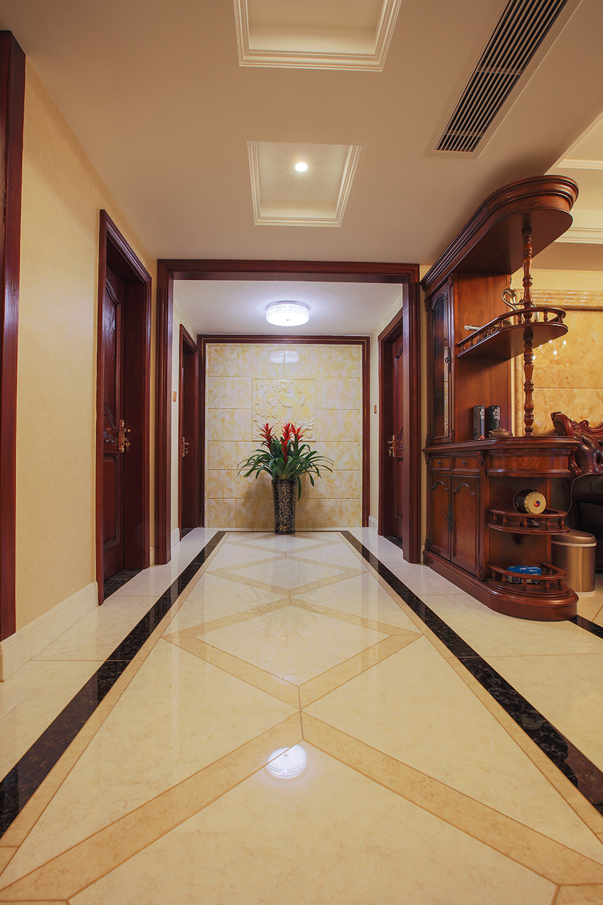 玄關.jpg 玄關.jpg