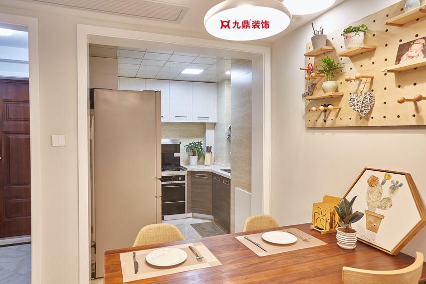 餐廳.jpg 餐廳.jpg