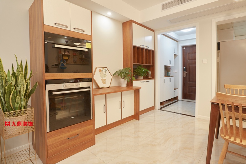 TC7B3679.jpg TC7B3679.jpg