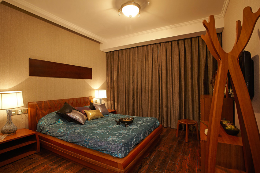 主臥.jpg 主臥.jpg