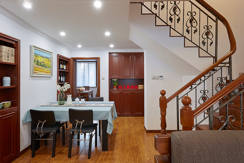 混搭餐廳.jpg 混搭餐廳.jpg