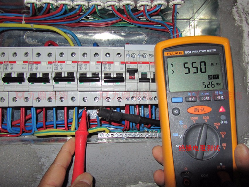絕緣電阻測(cè)試.jpg 絕緣電阻測(cè)試.jpg