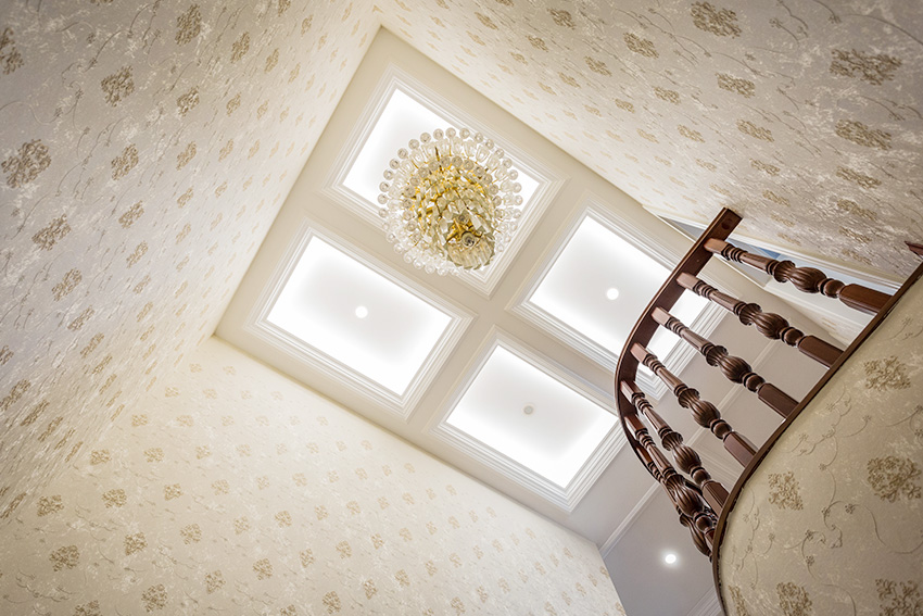 樓梯頂燈.jpg 樓梯頂燈.jpg