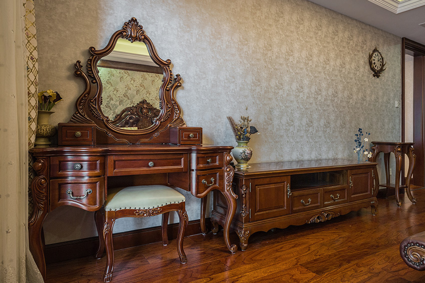 梳妝鏡.jpg 梳妝鏡.jpg