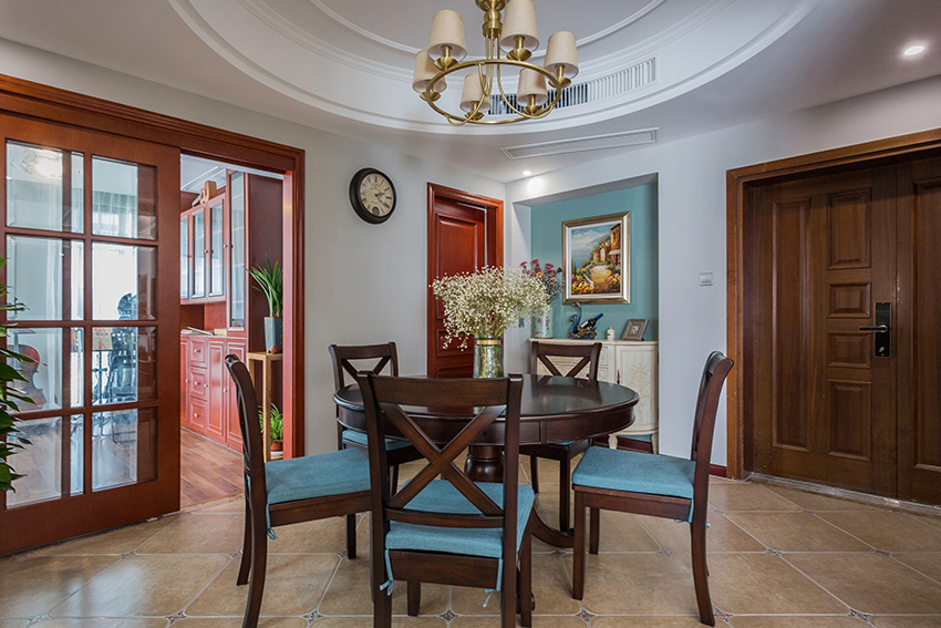 餐廳.jpg 餐廳.jpg