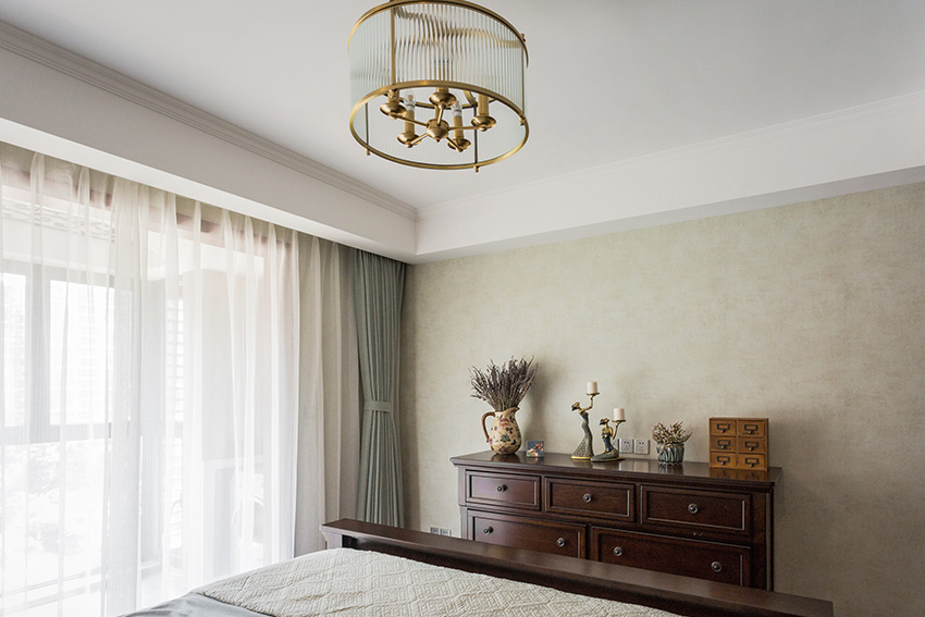 臥室.jpg 臥室.jpg