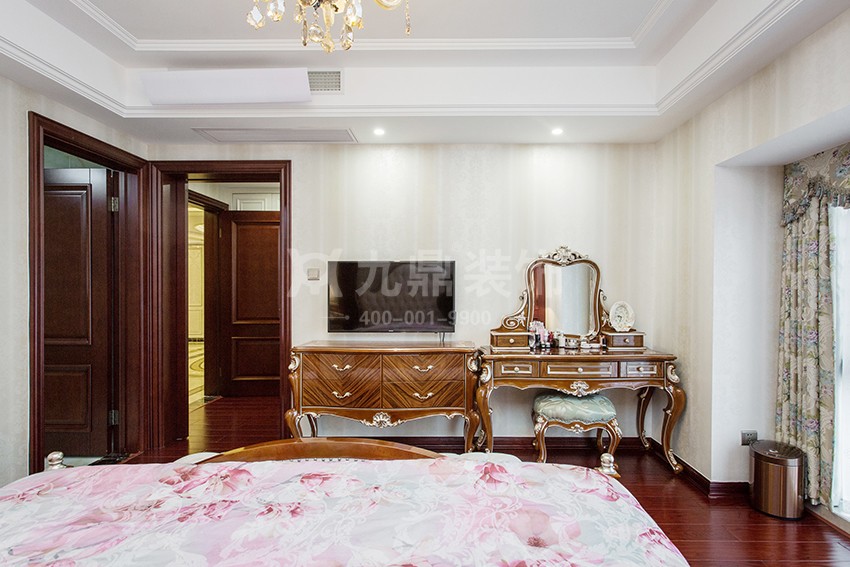 主臥裝修效果圖.jpg 主臥裝修效果圖.jpg