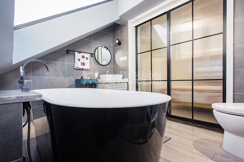 臥室衛(wèi)生間裝修圖.jpg 臥室衛(wèi)生間裝修圖.jpg