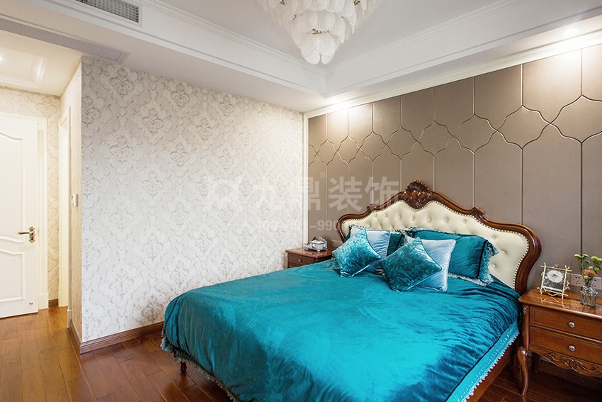 主臥裝修效果圖.jpg 主臥裝修效果圖.jpg