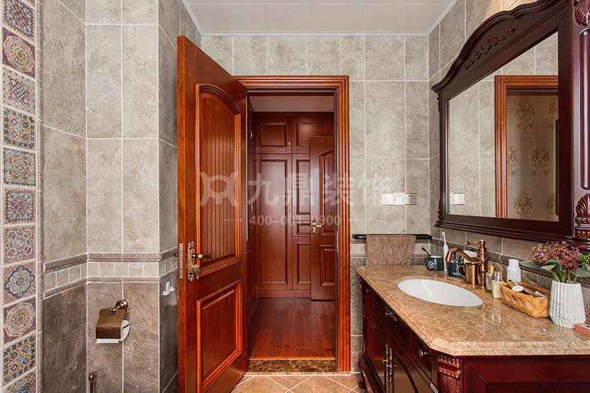 別墅衛生間裝修效果圖.jpg 別墅衛生間裝修效果圖.jpg