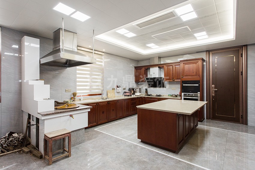 廚房裝修效果圖.jpg 廚房裝修效果圖.jpg