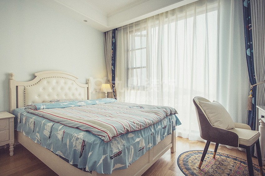 次臥裝修實景圖