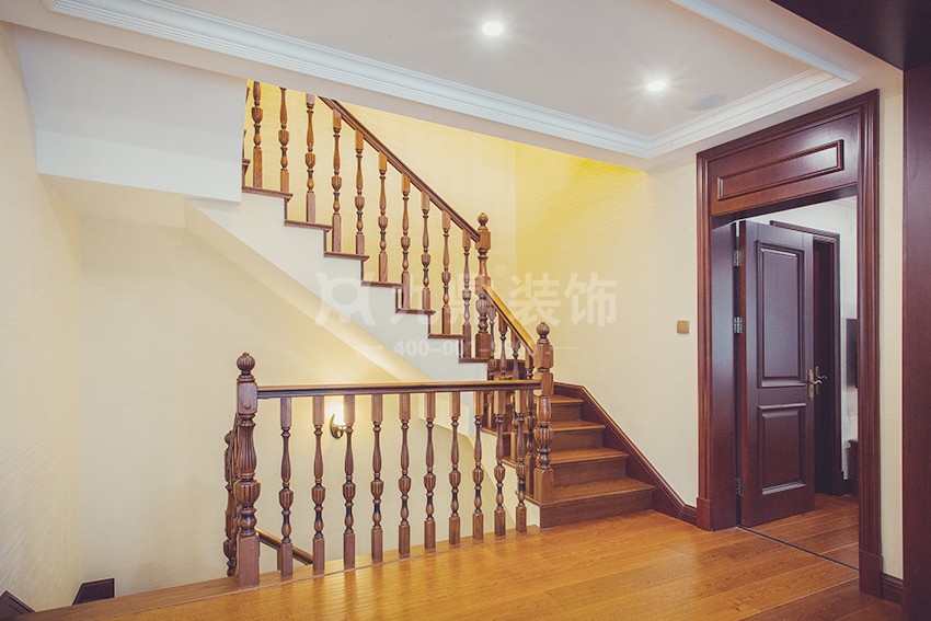 樓梯裝修實(shí)景圖 樓梯裝修實(shí)景圖
