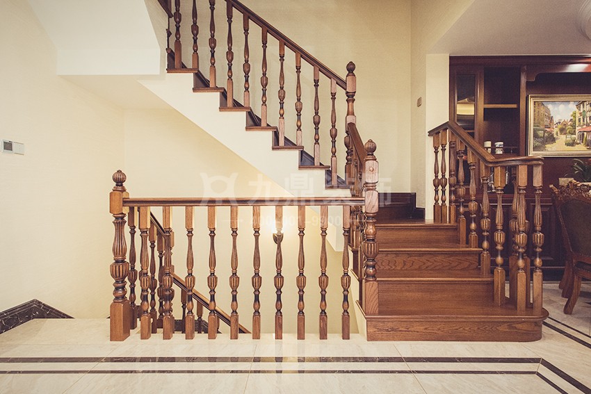 樓梯裝修實(shí)景圖 樓梯裝修實(shí)景圖