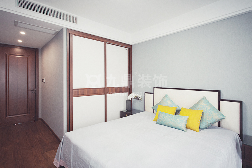 次臥裝修實景圖 次臥裝修實景圖