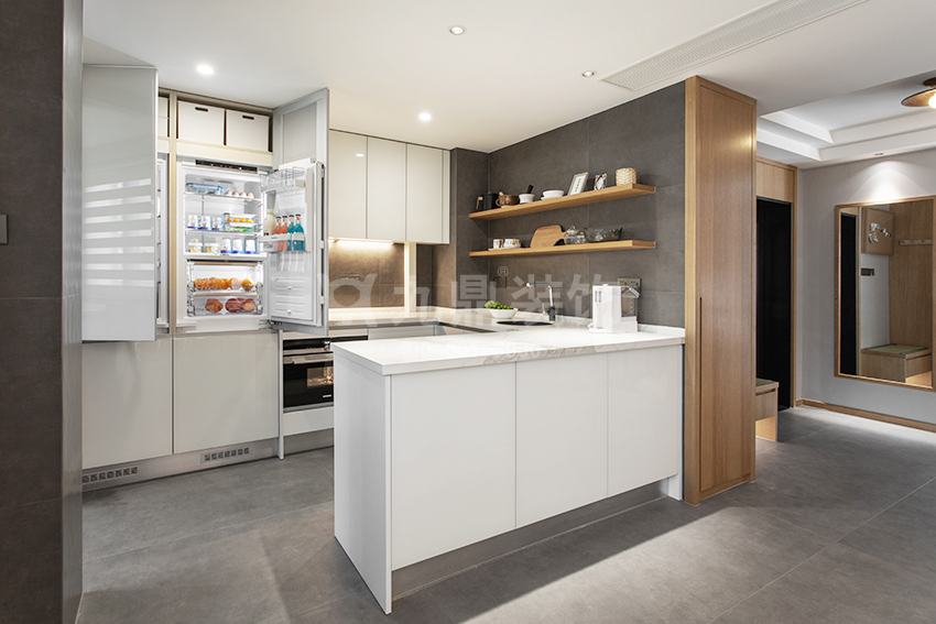 臺(tái)裝修實(shí)景圖 臺(tái)裝修實(shí)景圖