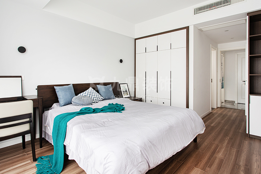 臥室裝修實景圖