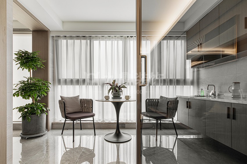 陽(yáng)臺(tái)裝修實(shí)景圖 陽(yáng)臺(tái)裝修實(shí)景圖