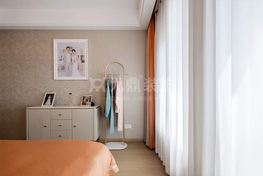 臥室裝修實(shí)景圖 臥室裝修實(shí)景圖