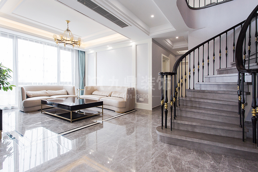 軟裝設(shè)計攻略:客廳沙發(fā)區(qū)的收納技巧 軟裝設(shè)計攻略:客廳沙發(fā)區(qū)的收納技巧