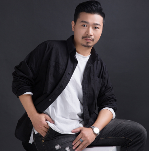 萬(wàn)雷軍 萬(wàn)雷軍