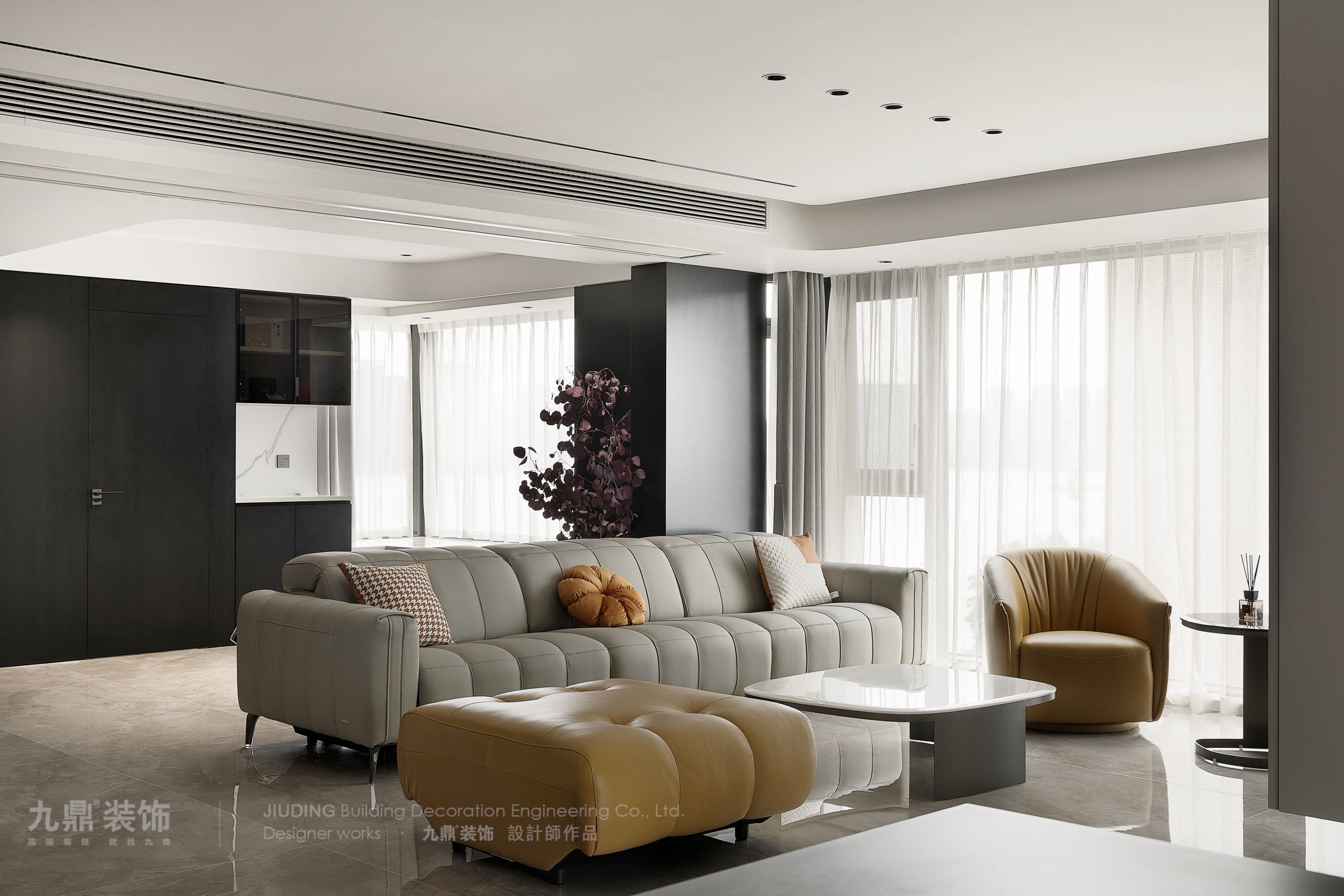 杭州復(fù)興南苑180㎡意式現(xiàn)代裝修案例 杭州復(fù)興南苑180㎡意式現(xiàn)代裝修案例